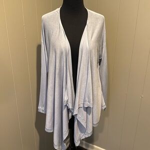 DKNY pastel powder blue silk/cashmere blend lightweight waterfall cardigan. M\L